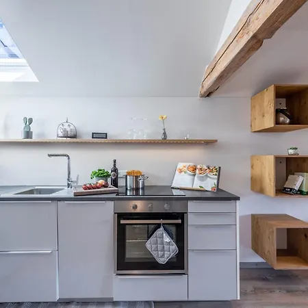 Linde Apartment *