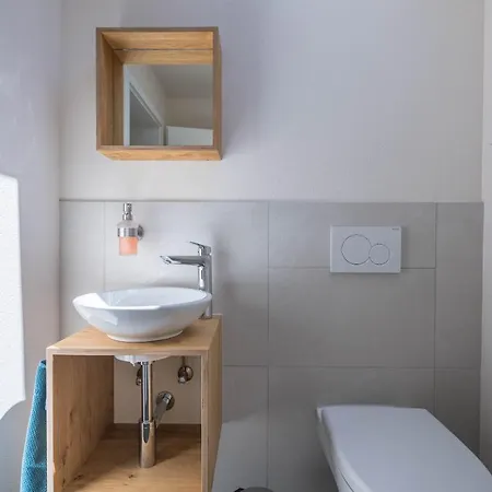 Linde Lägenhet Taching am See